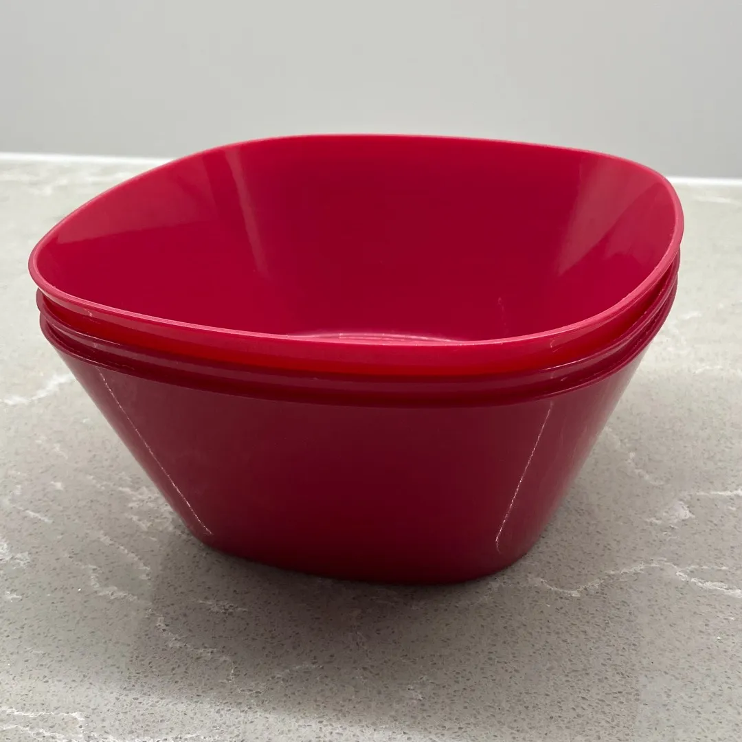 3 Pink Plastic Bowls (free if picked up) photo 3