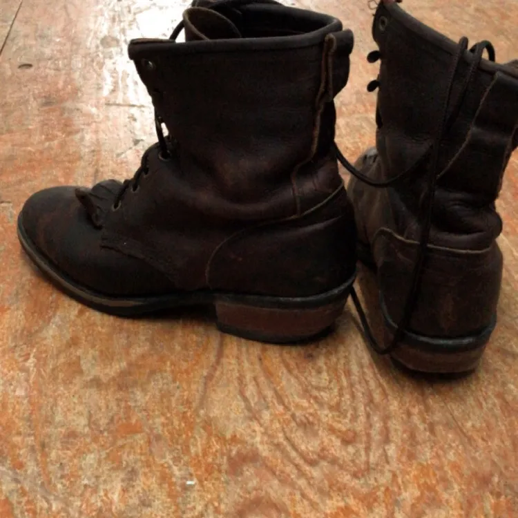 Stylish Boots- size 9 photo 4