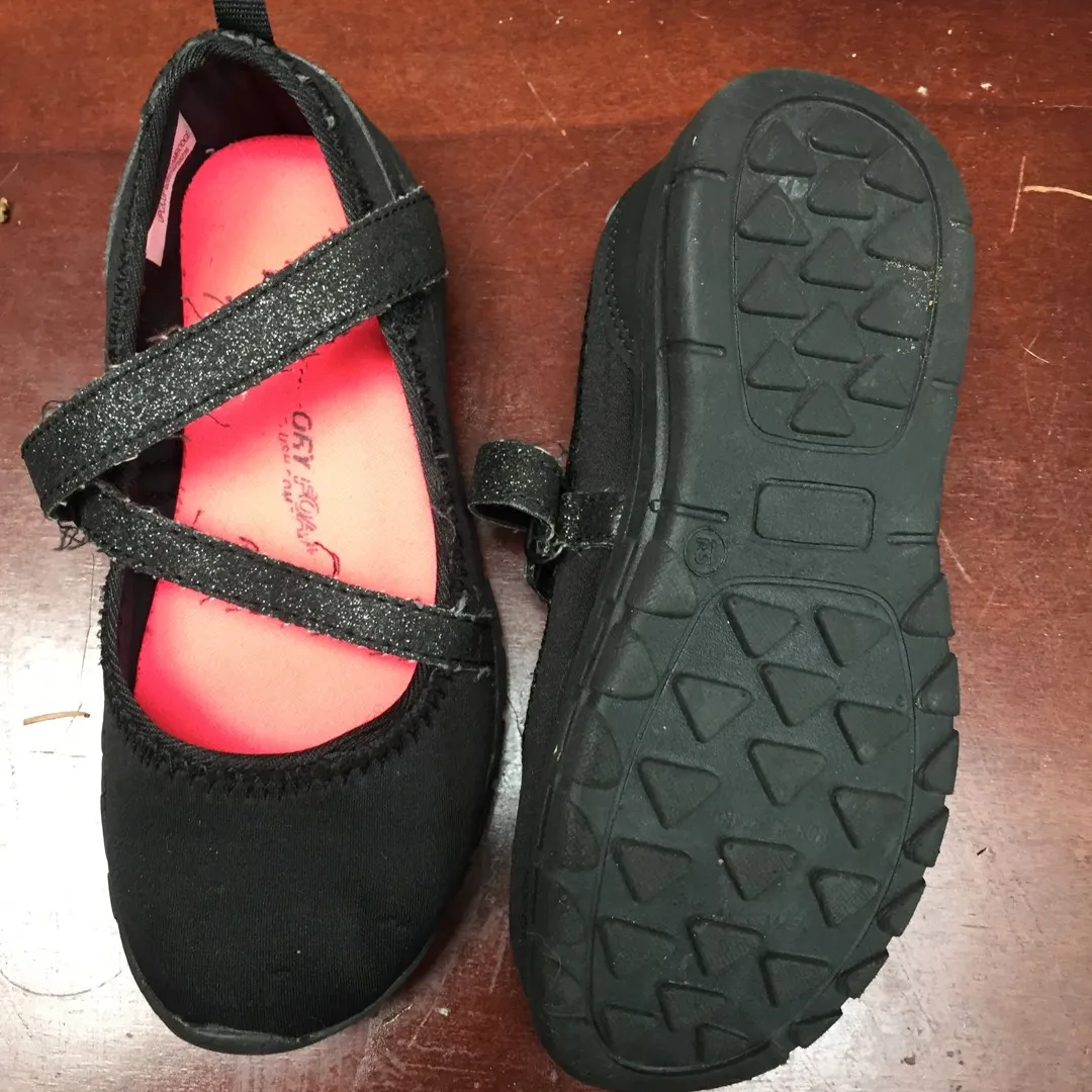 Very Comfy Shoes For Girls,  Size 12, photo 3