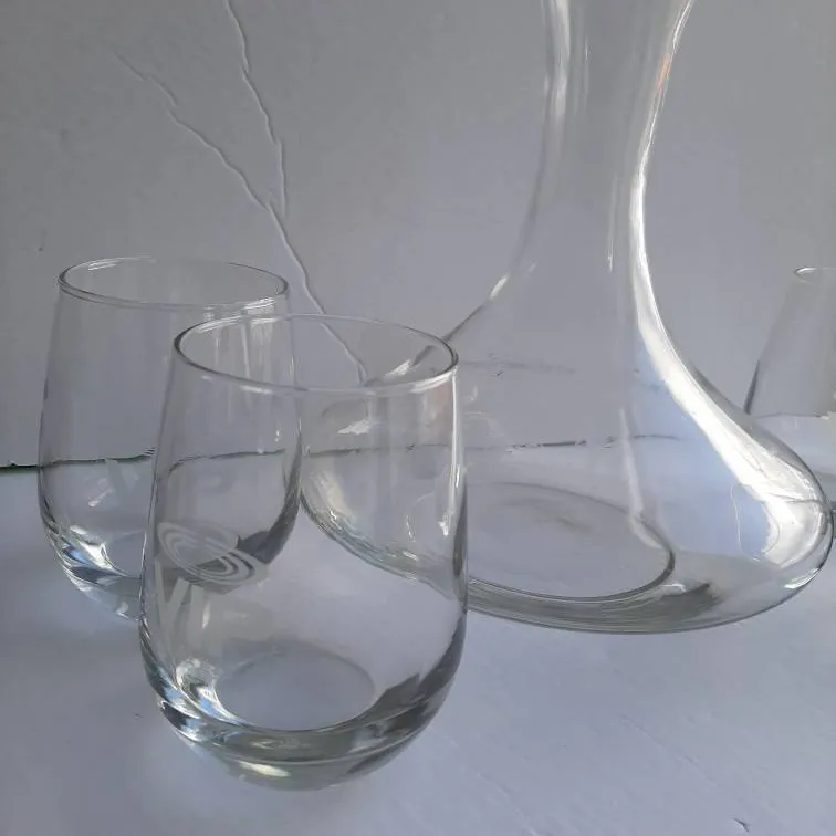 Wine Decanter And Glasses photo 3