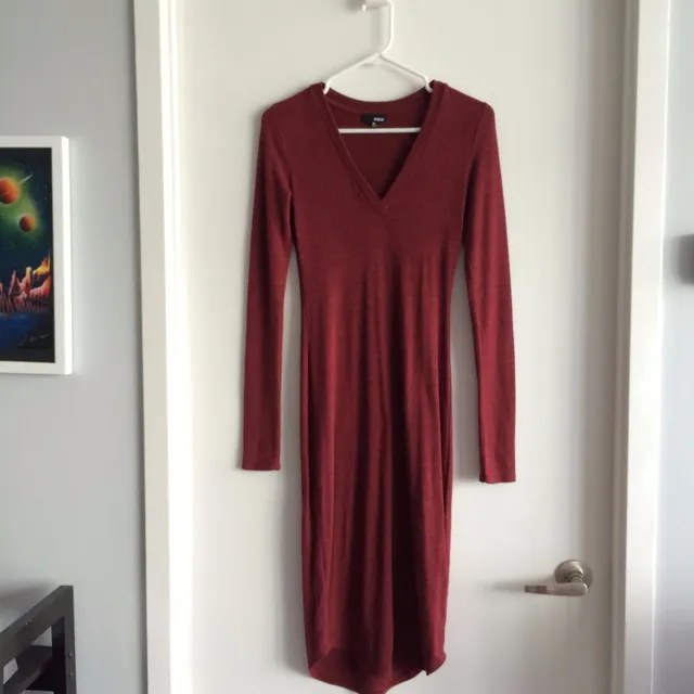 Wilfred Free Long Knit Burgundy Dress XS photo 1