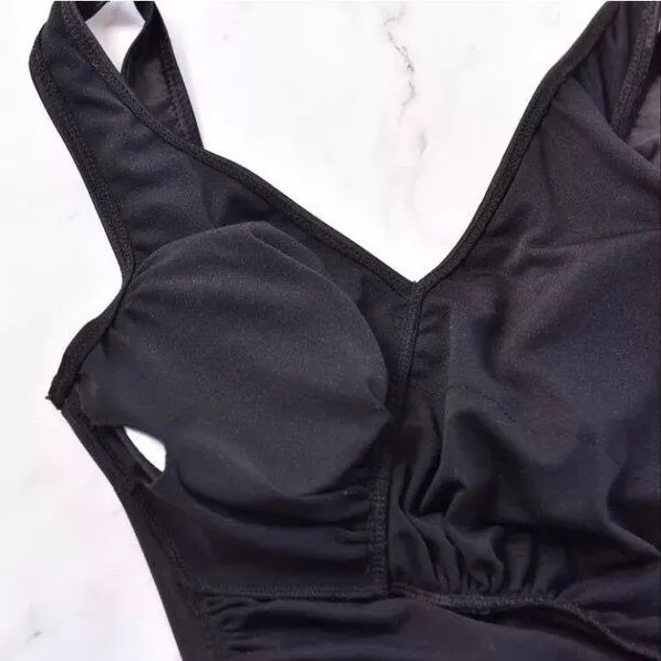 🎁Brand New: Flattering Black One piece Bathing Suit photo 3