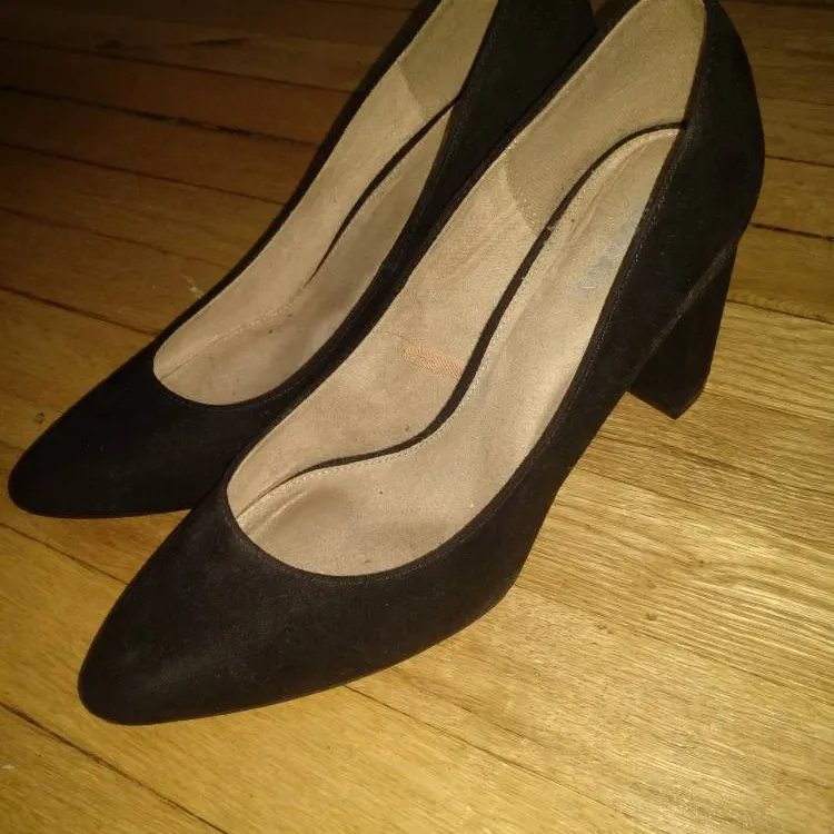 Black Heels Size US 8 photo 1