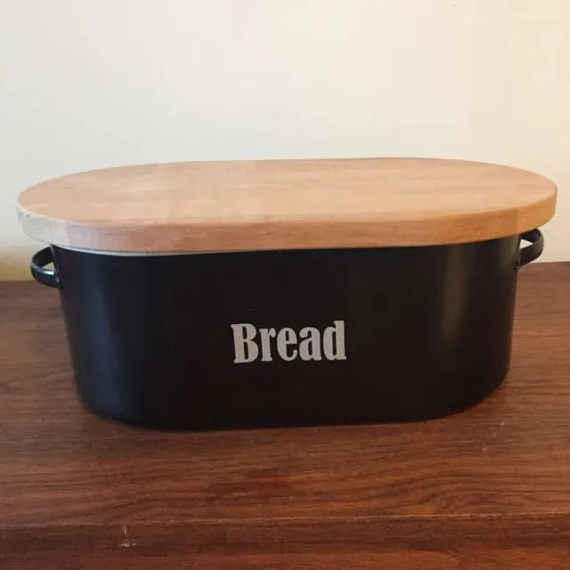 Vintage Style Bread Bin For Trade photo 1