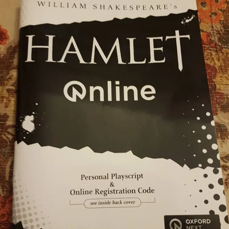 Hamlet Online Script photo 1