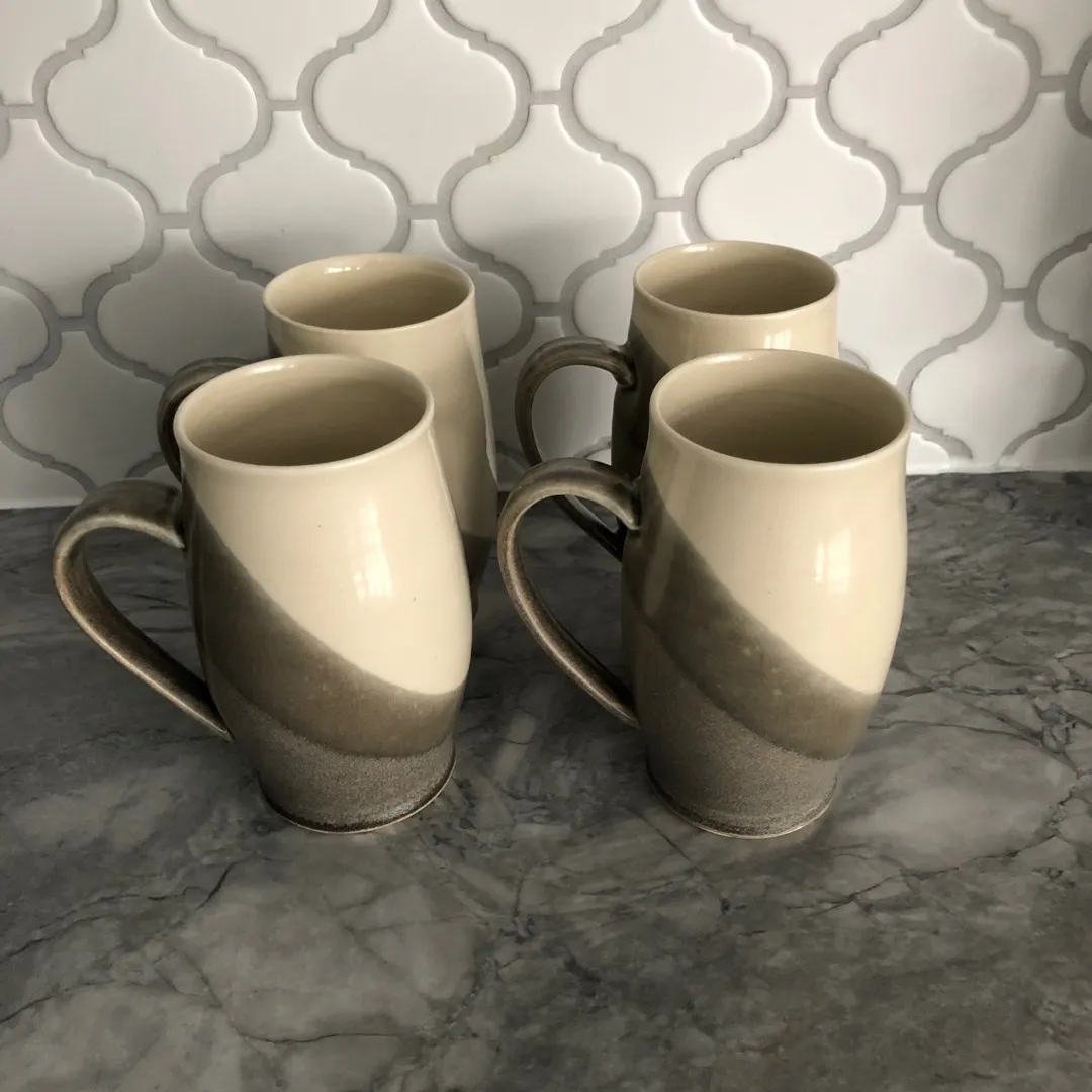 Handcrafted Ceramic Mugs photo 1