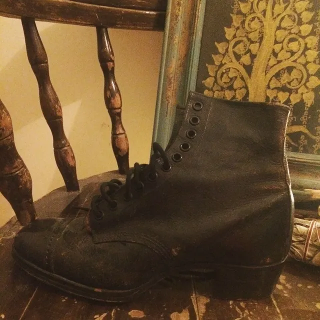 Vintage Boots ~ Size 6 photo 1