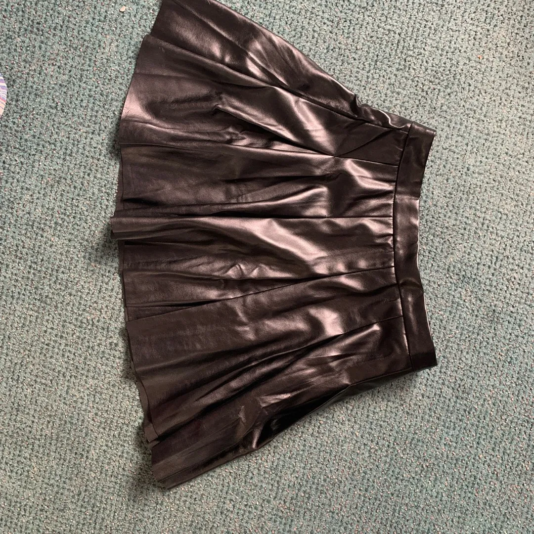 Pull And Bear Leather Skirt photo 4