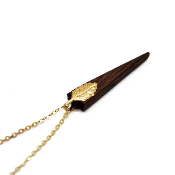 Walnut and gold leaf necklace photo 4