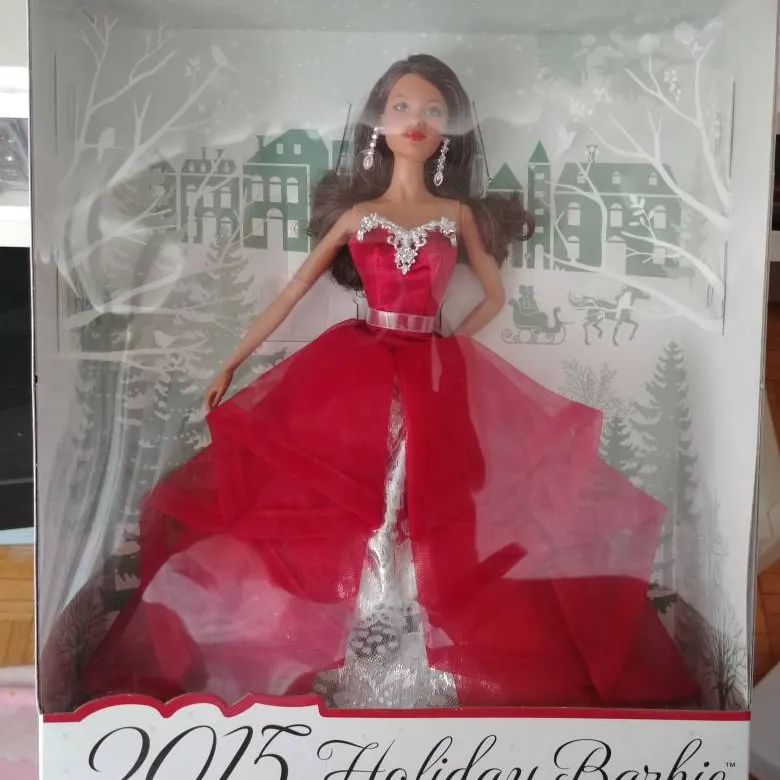 BNIB Never Opened 2015 Holiday Edition Barbie photo 1