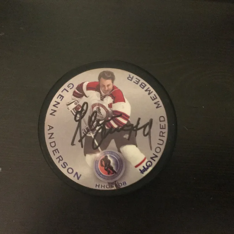 Glen Anderson Signed Puck photo 1