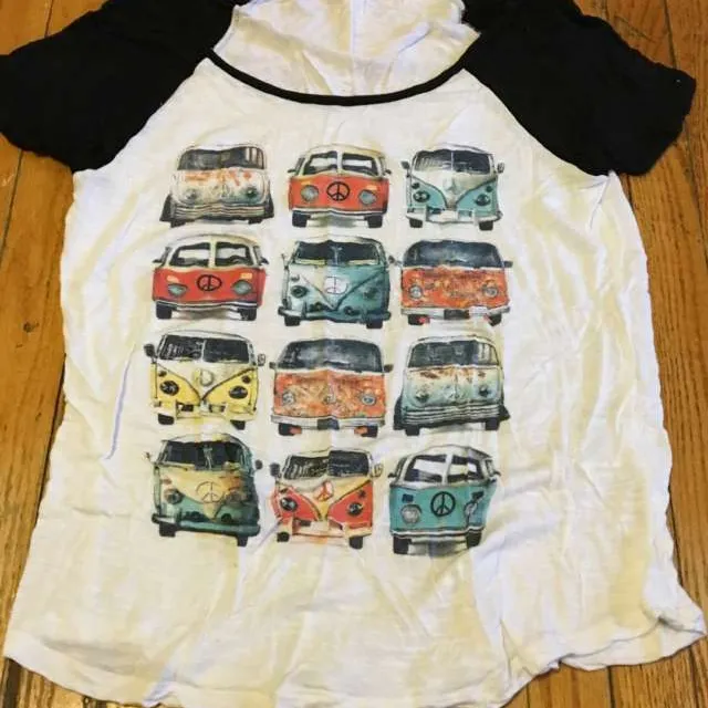 Cute VW Camper Van T-shirt photo 1
