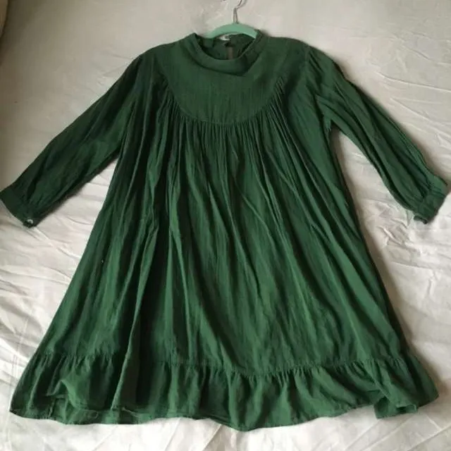 Green Vintage Dress photo 1