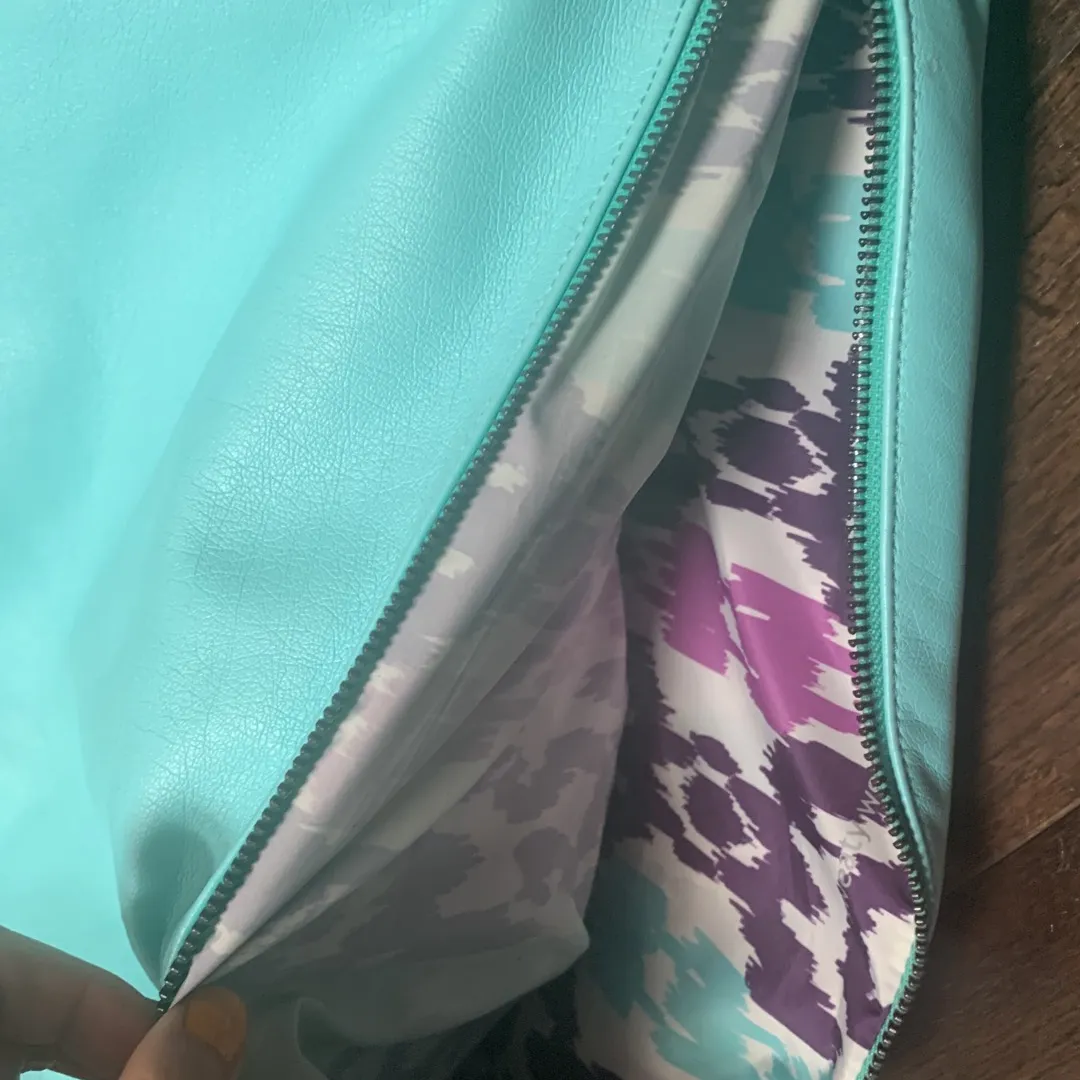 Turquoise Lululemon Shoulder Multipurpose Bag photo 4