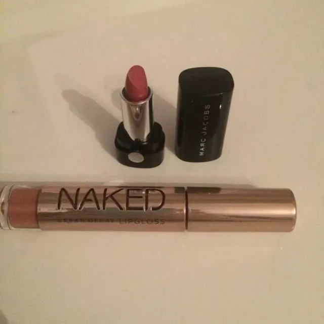 Urban Decay And Marc Jacobs Lipstick photo 1
