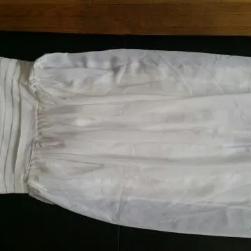 Strapless Flowy White Dress photo 1