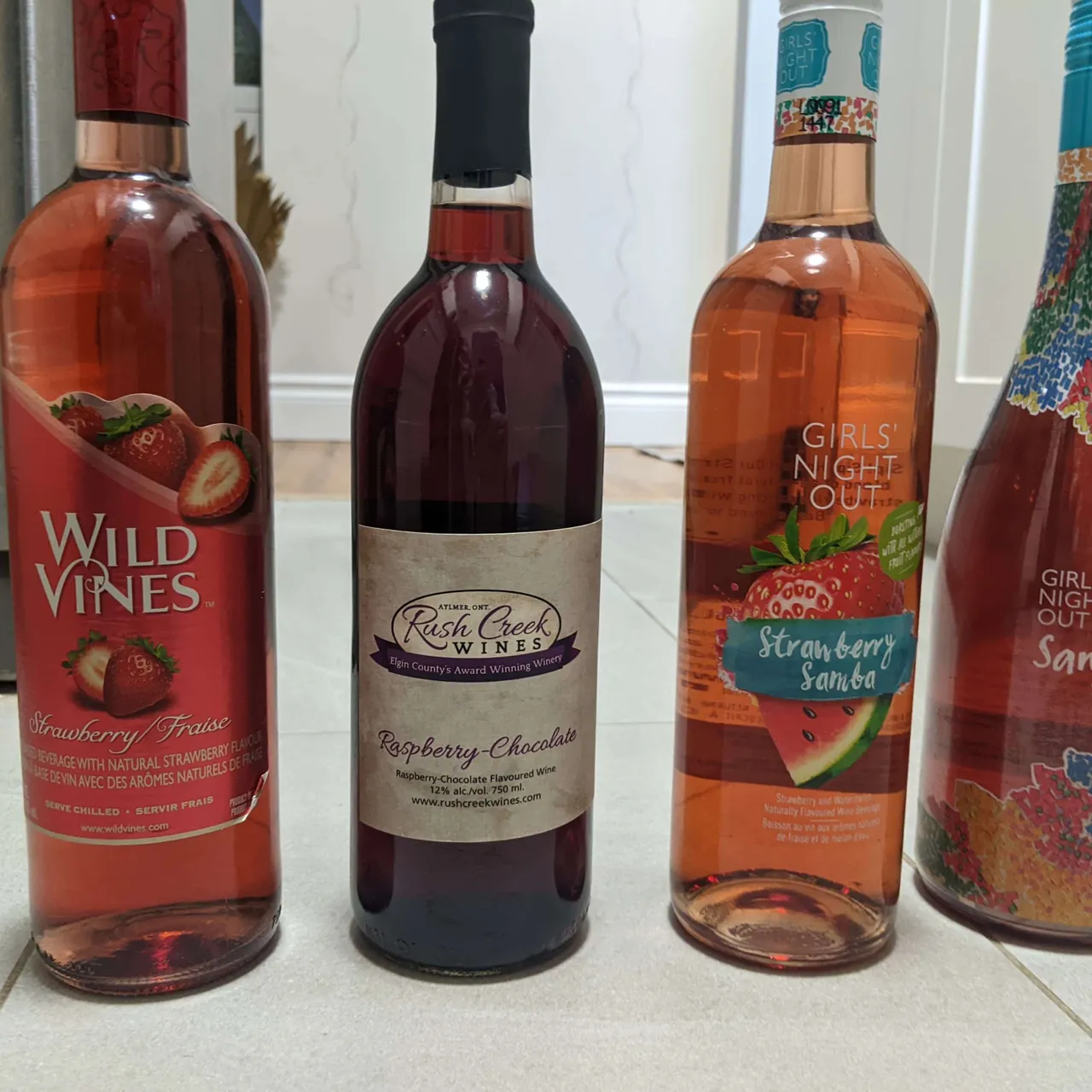 Various wine/sangria/fruit wine photo 1
