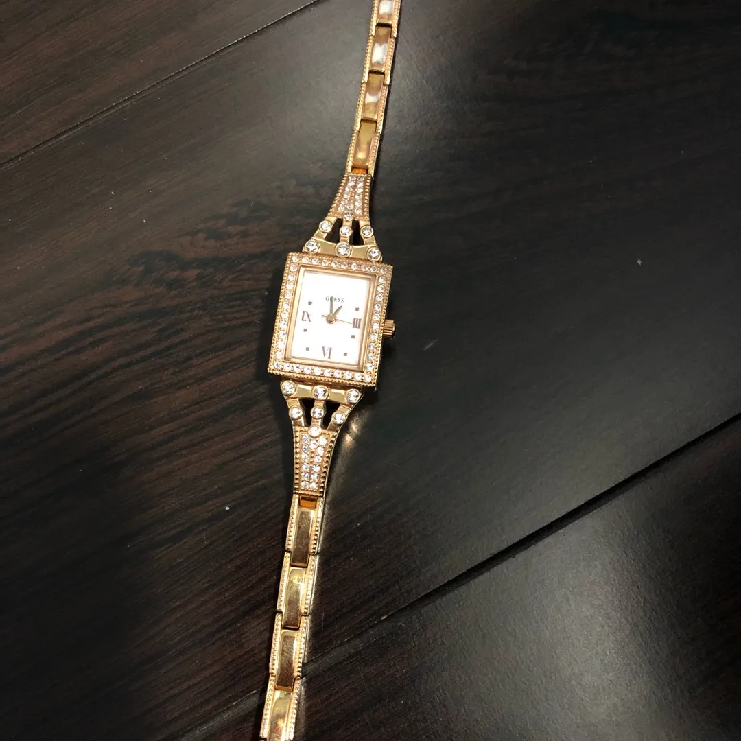 Guess Rose Gold Watch photo 3