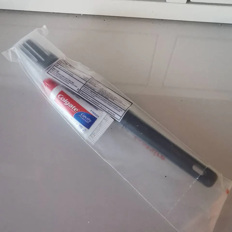 Sealed Air Canada Toothbrush And Toothpaste photo 1