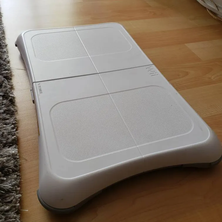 Wii Fit And Balance Board photo 4