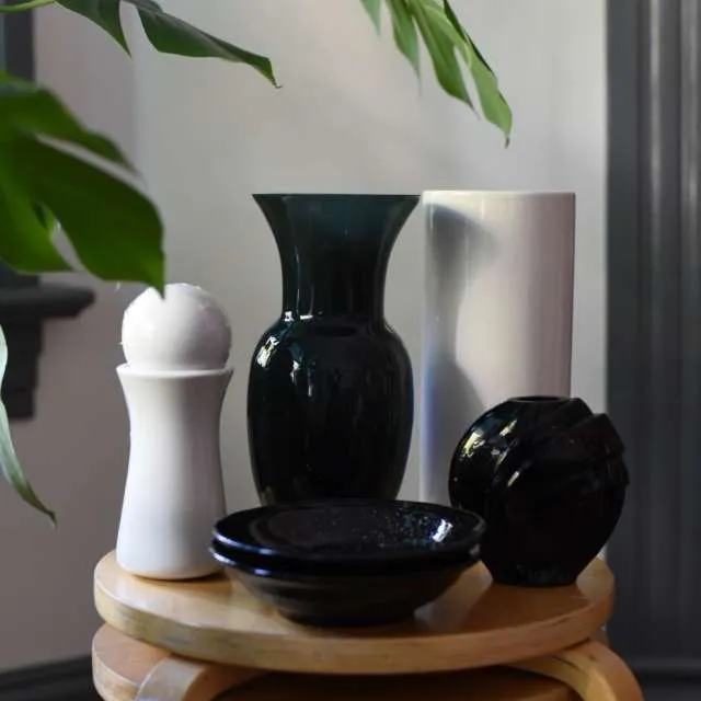 Art Deco Vase lot photo 1