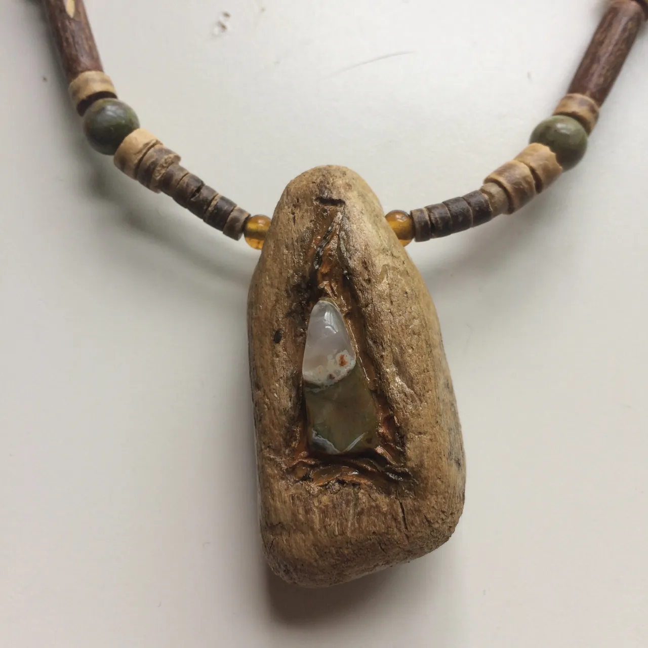 Handmade ryolite stone necklace photo 1
