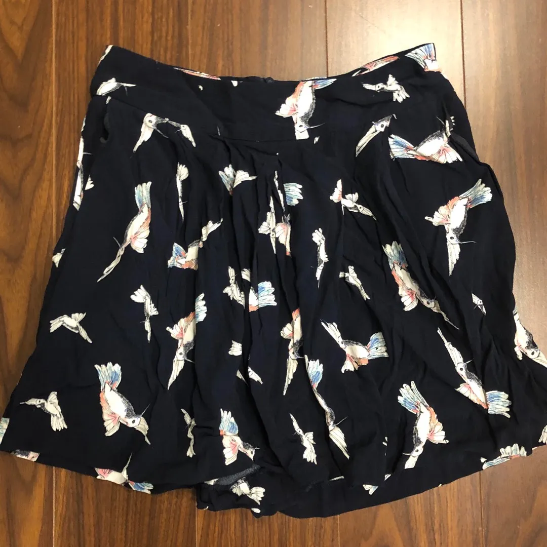 Zara Patterned Flowy Shorts - Size Small photo 1