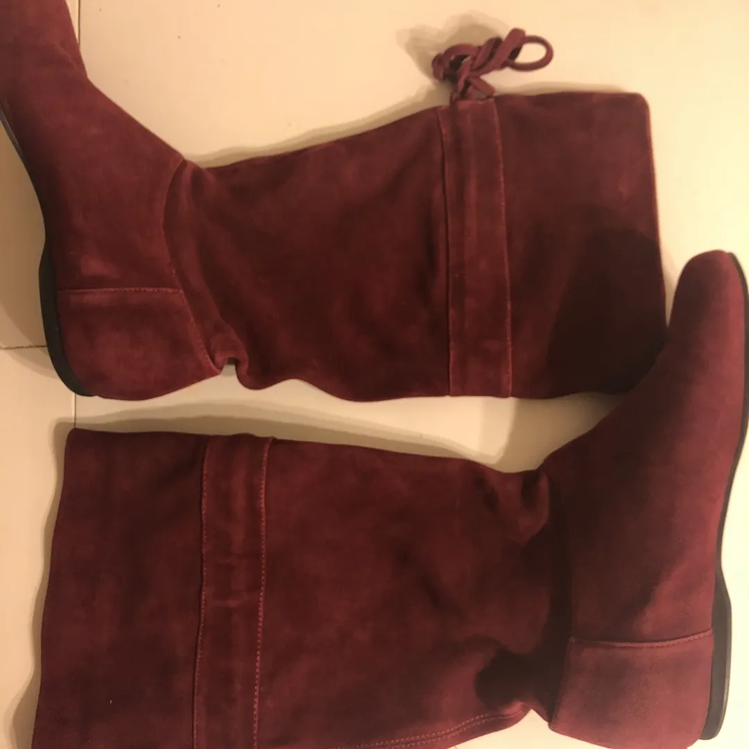 Nine West Genuine Suede Red Slouchy Boots Women’s Size 9 (wor... photo 3