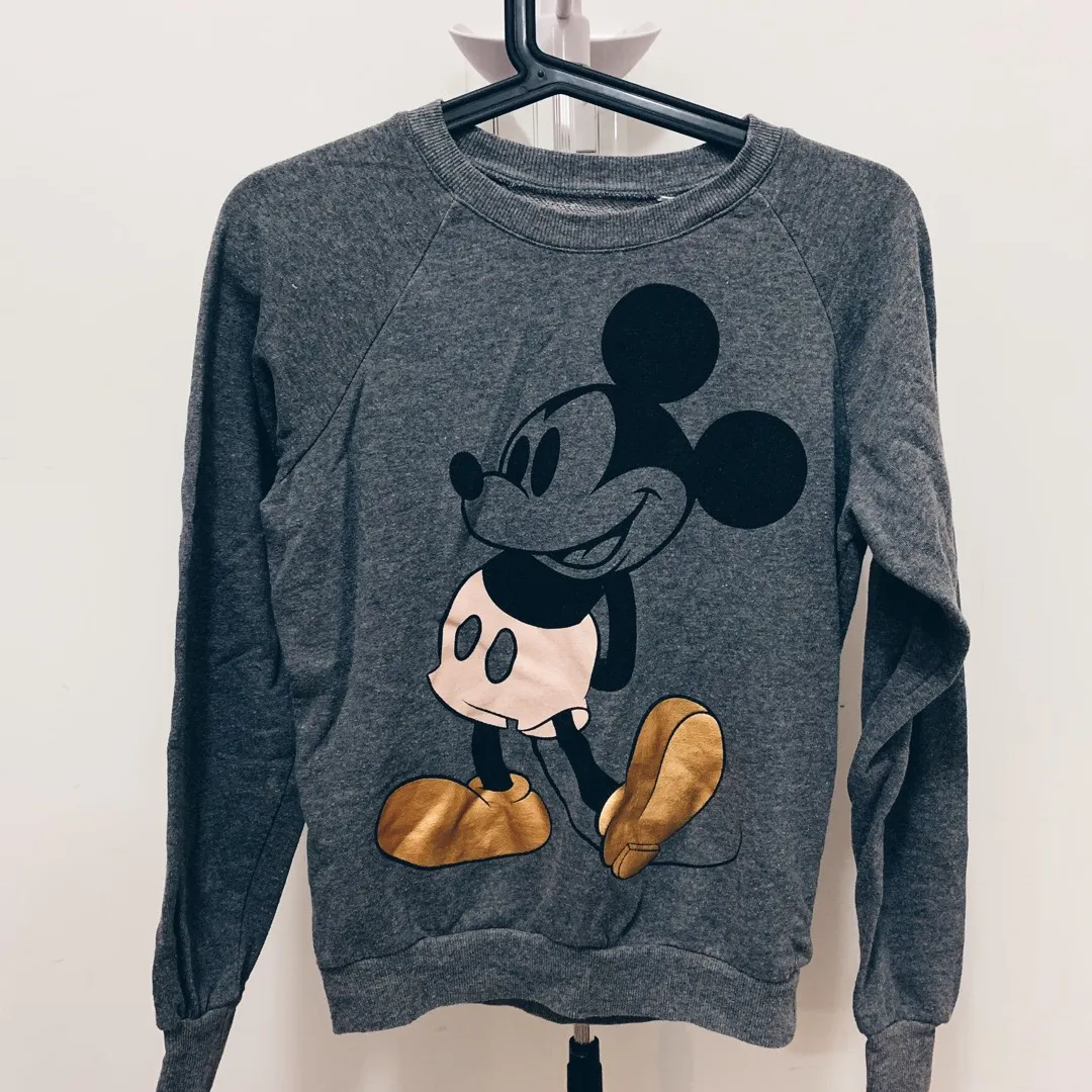 Mickey Mouse Sweater (XS) photo 1