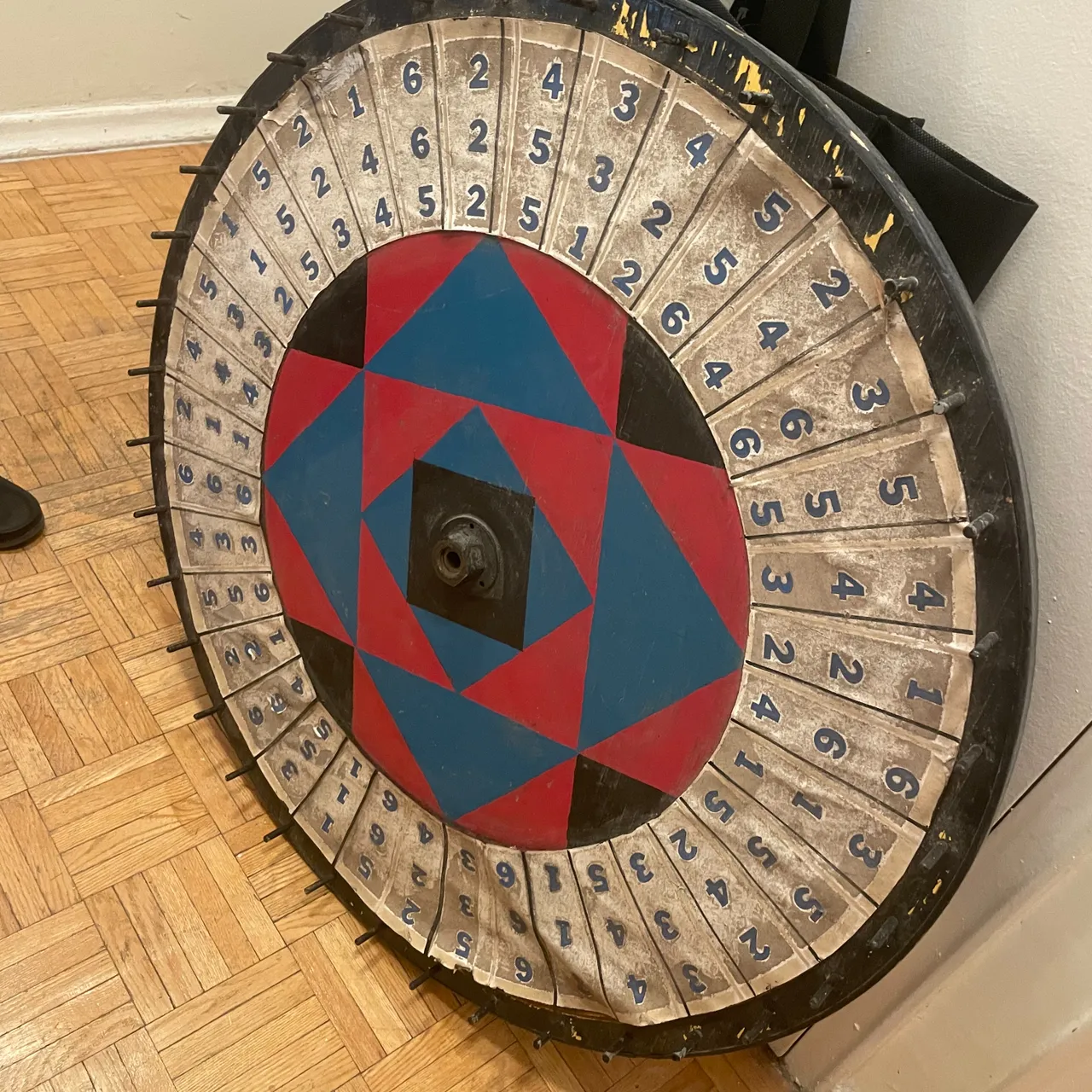 Customizable gambling wheel photo 1