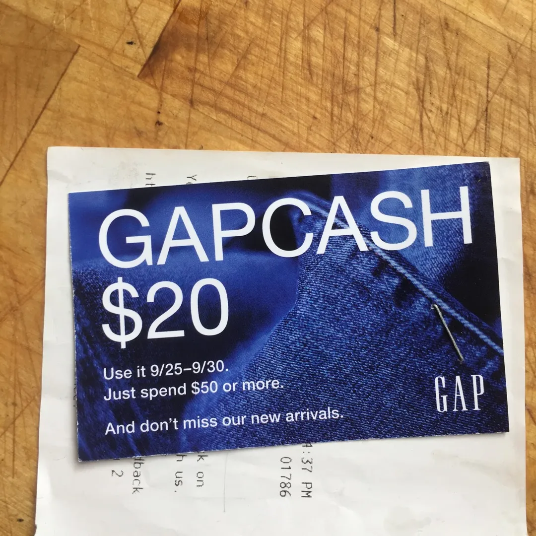 Gap Discount photo 1