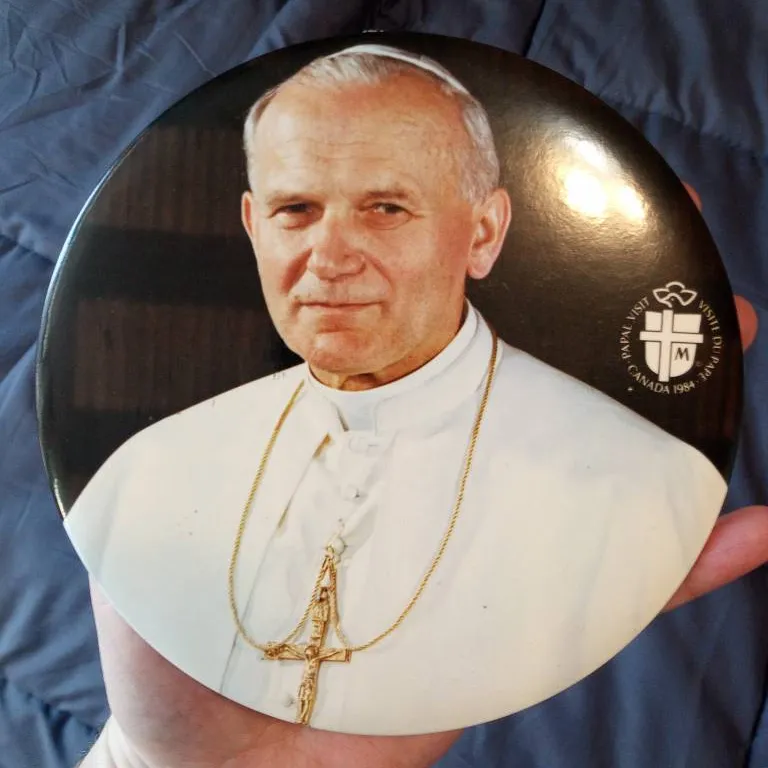 FREE Pope John Paul II Standback Button photo 1