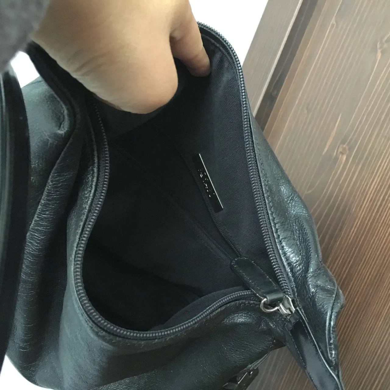 Black Leather Handbag photo 7