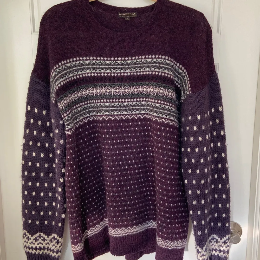 Burberry Sweater photo 1