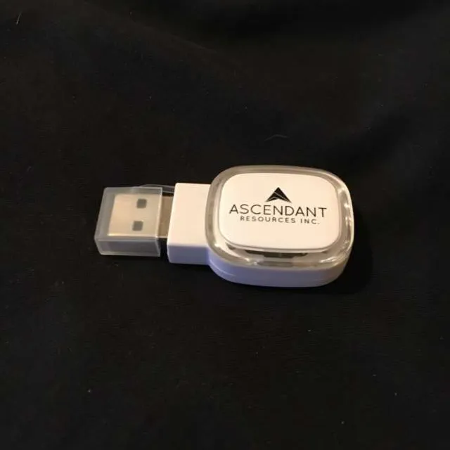 4g USB Stick photo 1
