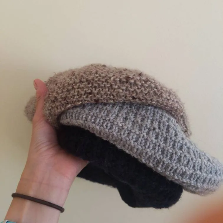 Knitted Berets photo 1