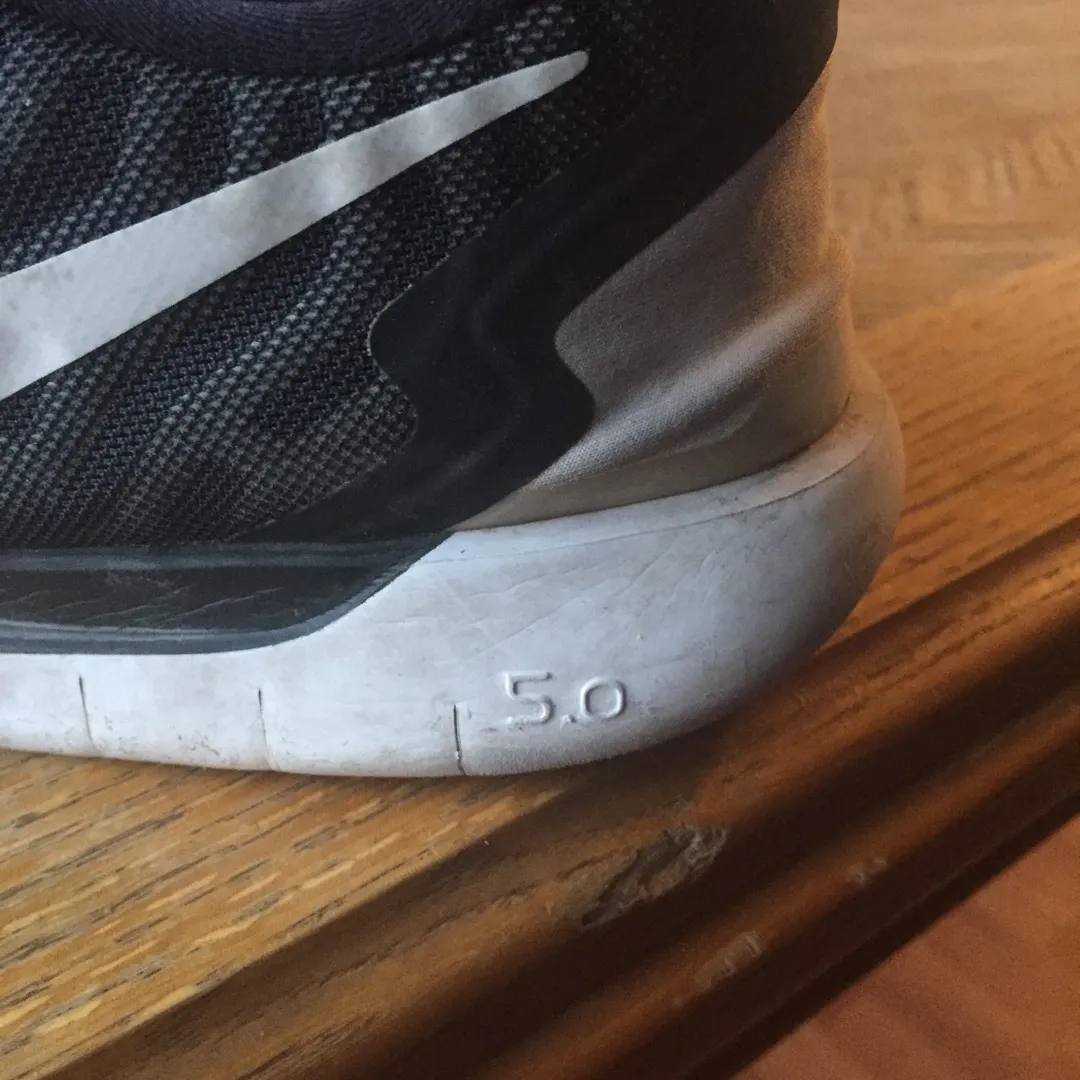 Men’s Nike Free 5.0 Running Shoes Size 11 photo 3