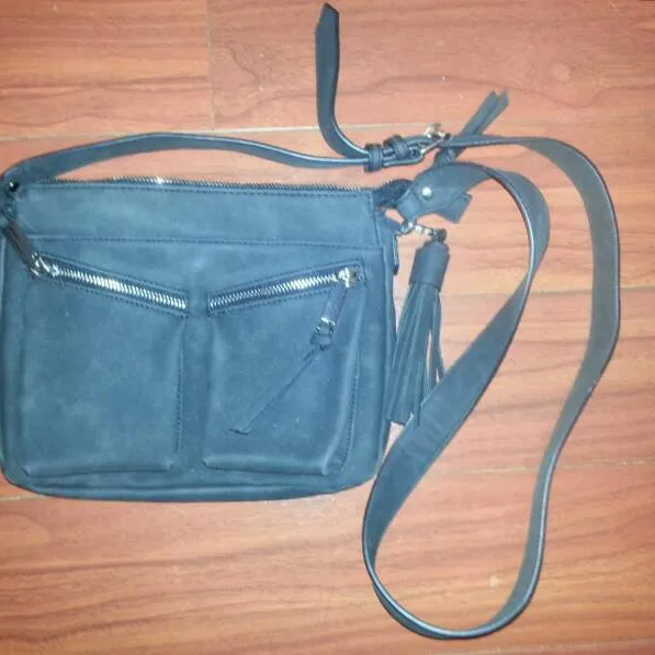 Vegan "Leather" Purse / handbag (Like New Condition) photo 3