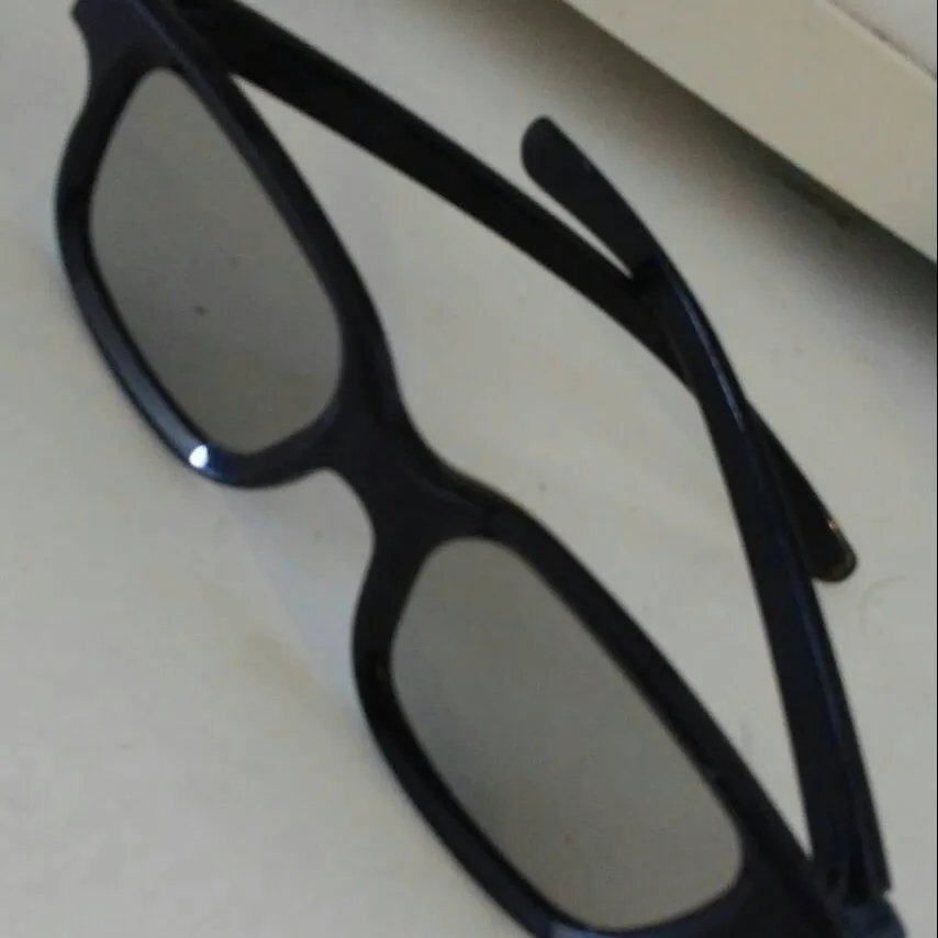 Genuine 3D Glasses photo 1