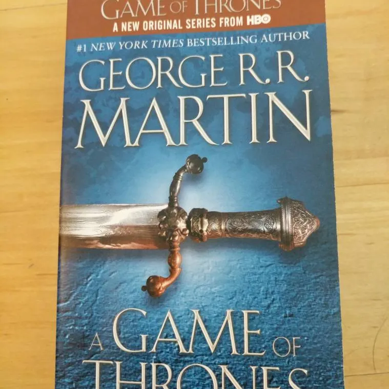 A Game Of Thrones By George R.R Martin photo 1