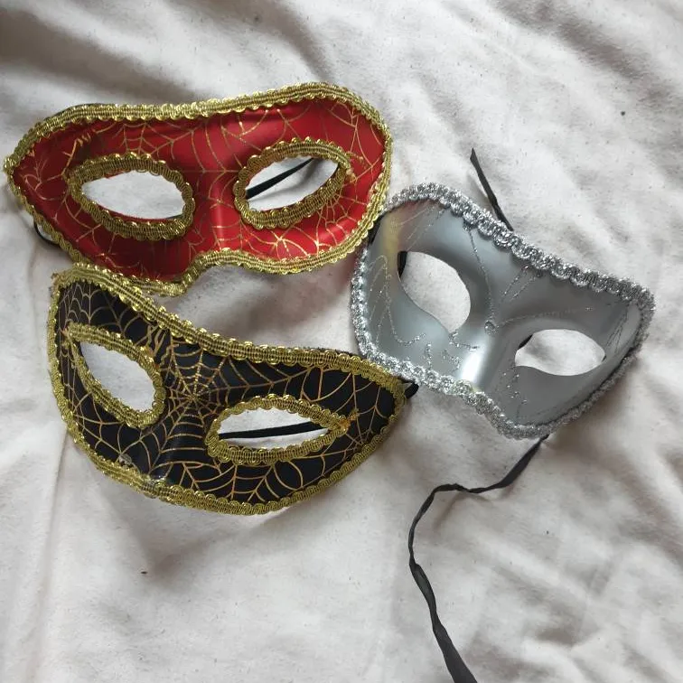 Assorted Masquerade Masks photo 1