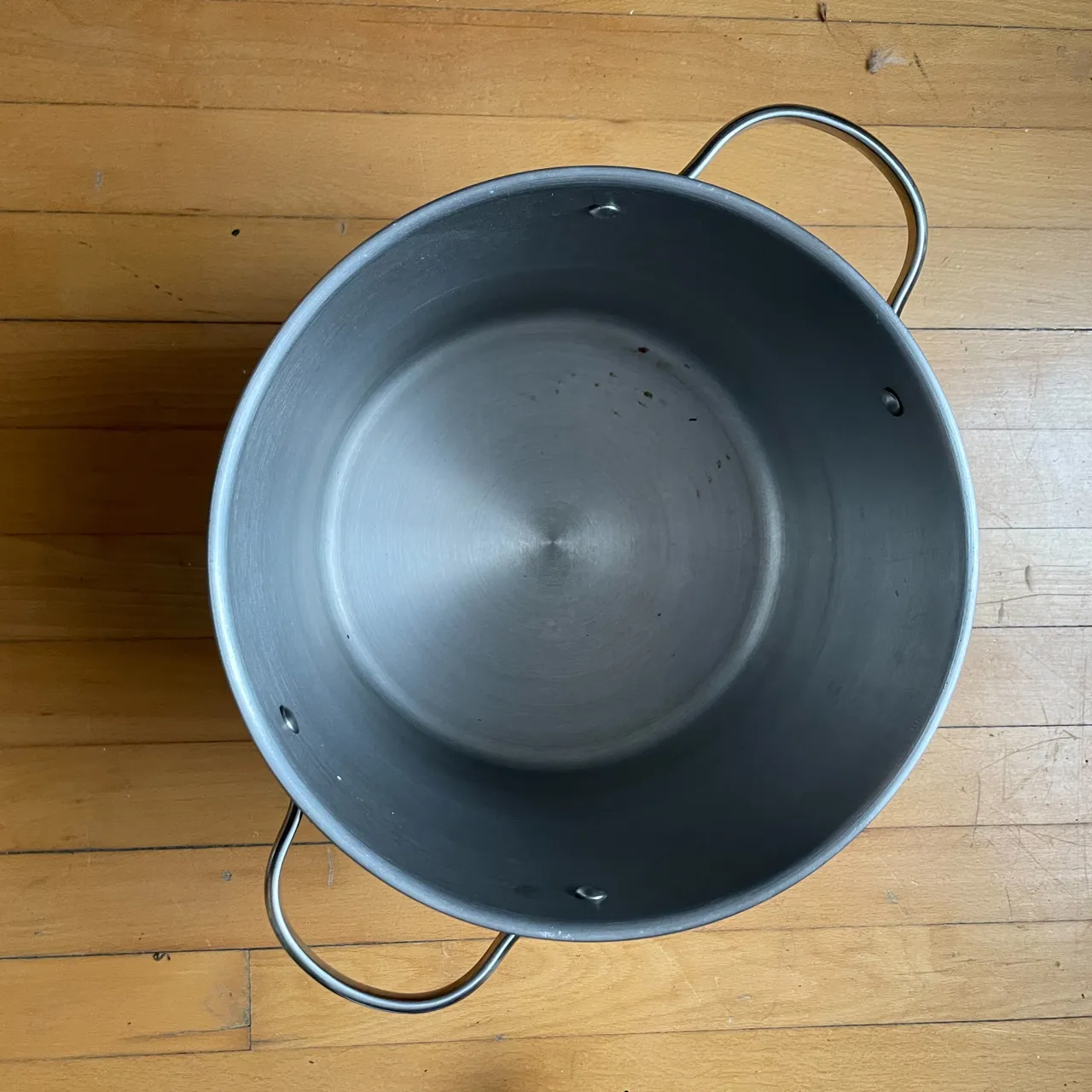 Stainless steel cooking pot  photo 3
