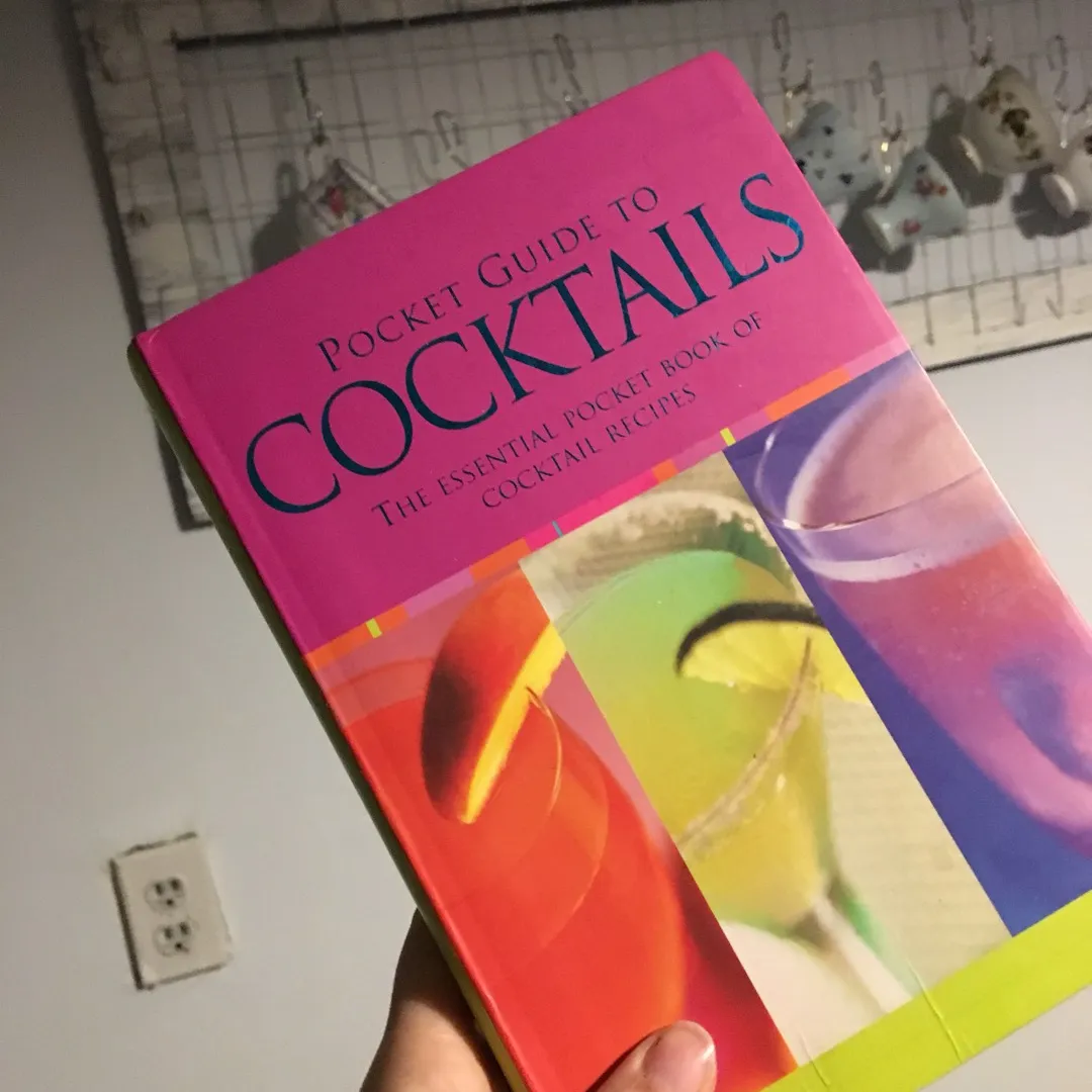 Pocket Guide to Cocktails photo 1