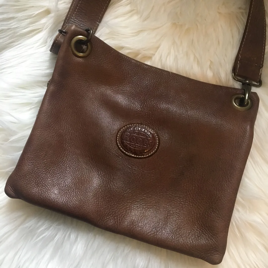 Roots Leather Purse in Brown photo 3
