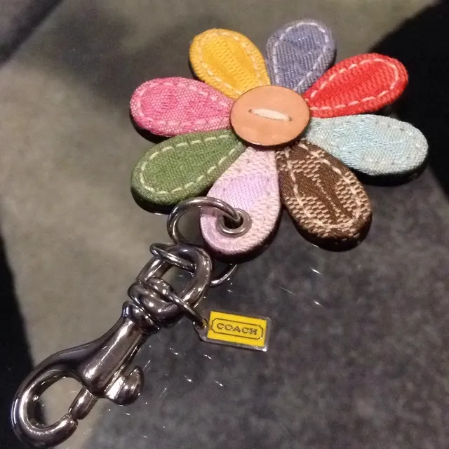 Coach Leather Flower Bag Charm/ Keychain photo 1