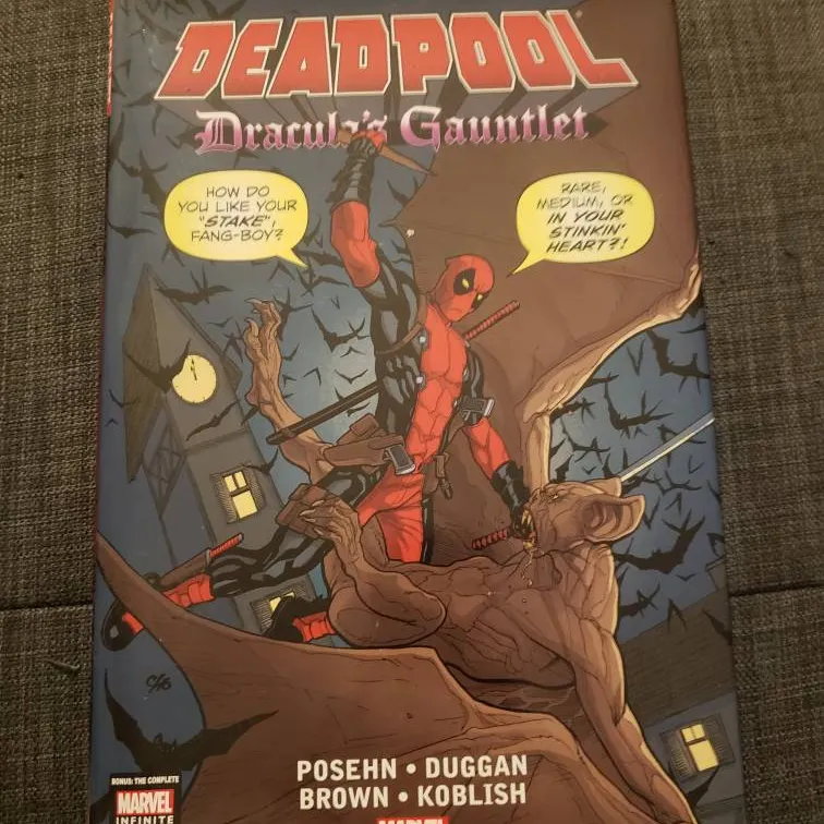 Deadpool Dracula's Gauntlet Graphic Novel photo 1