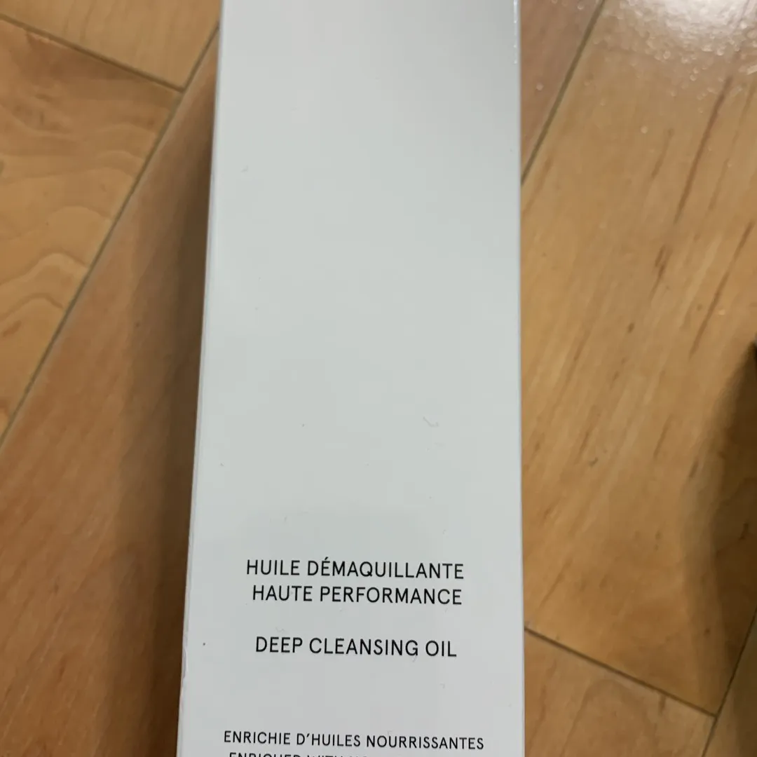 Lise Warier Cleansing Oil photo 1