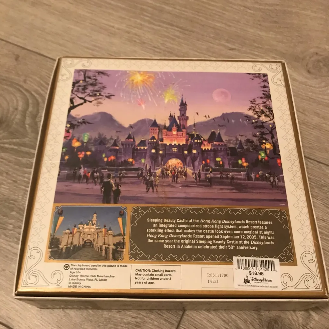 Never Opened Disney 1000 Piece Signature Puzzle photo 3