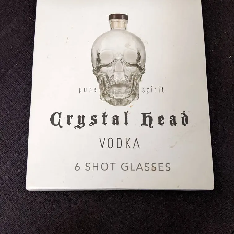 6 Crystal Skull Vodka Shot Glasses photo 1