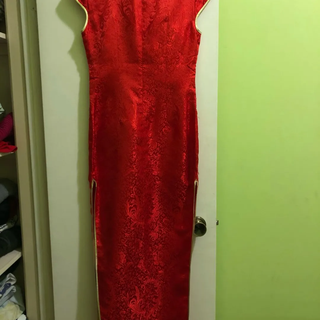 Red Chinese Wedding Gown Dress (Qipao) photo 3